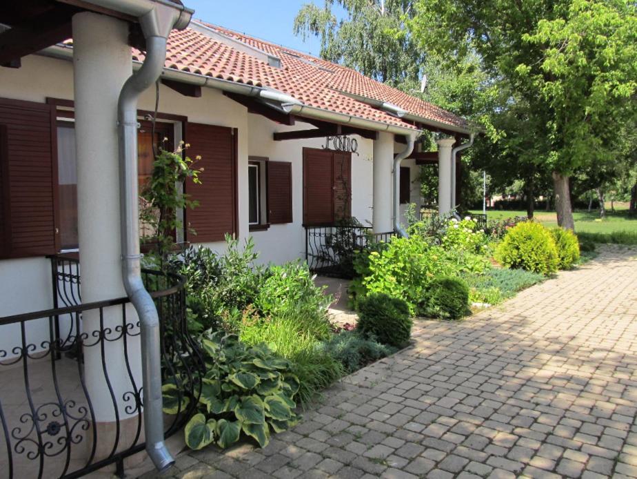 Villa Patio Eksteriør bilde